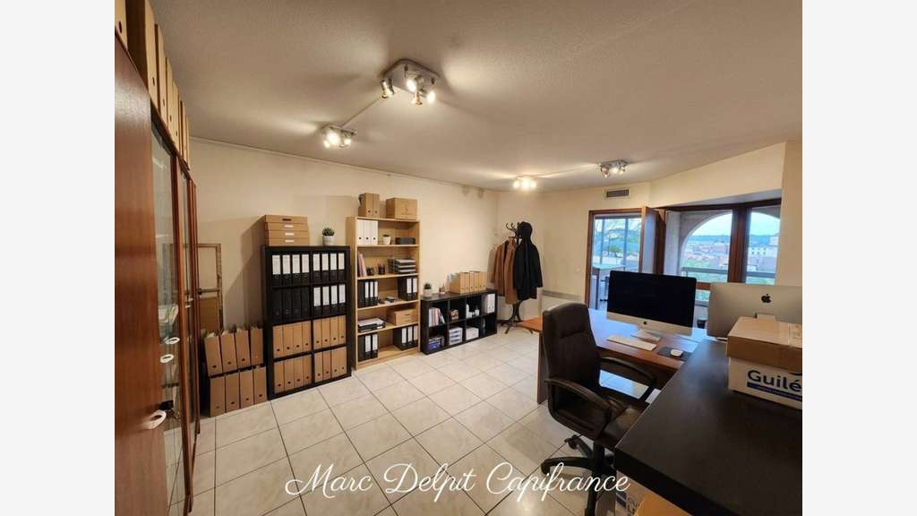 Bureau 200m² à vendre au centre de Perpignan