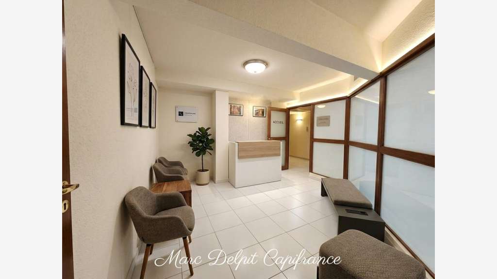 Bureau 200m² à vendre au centre de Perpignan