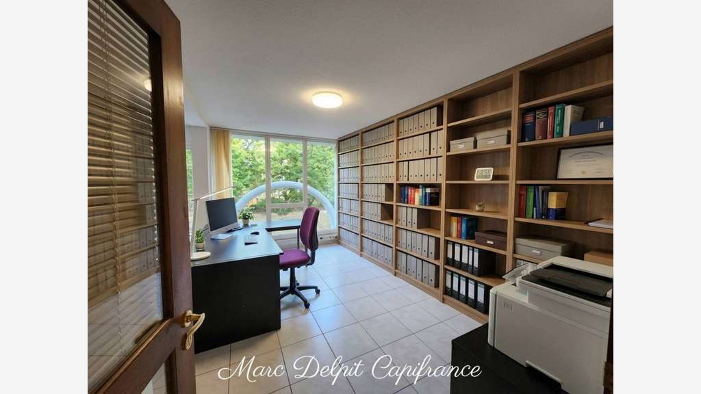 Bureau 200m² à vendre au centre de Perpignan