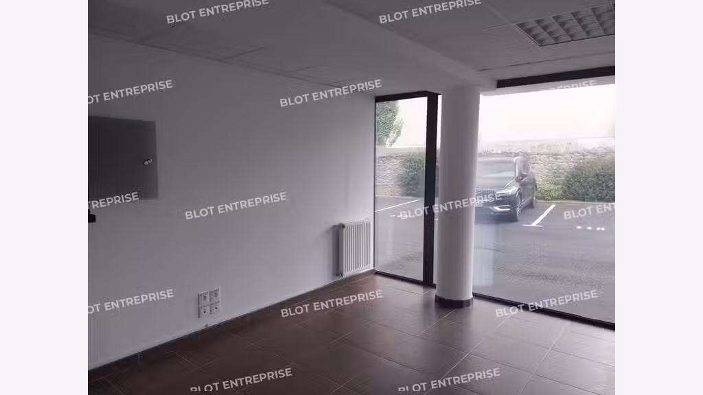 À VENDRE - BUREAUX - 80 m² - QUIMPER