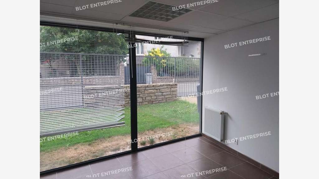 À VENDRE - BUREAUX - 80 m² - QUIMPER