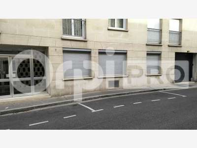 REIMS - BUREAU à vendre