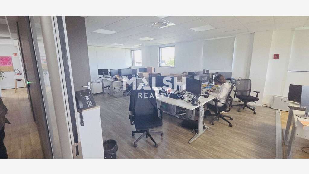 A louer ou A vendre - Bureaux - 1002 m² divisibles