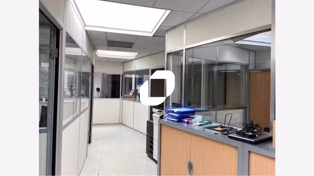 Vente Bureaux 577m² Saint cloud
