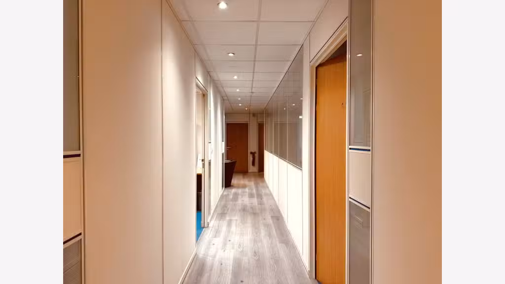 A vendre plateau de bureaux 170m² R+1 Saint-Cloud