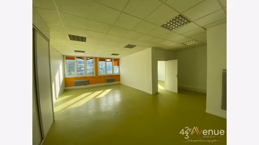 Bureaux 201m² à vendre à St Etienne secteur Nord
