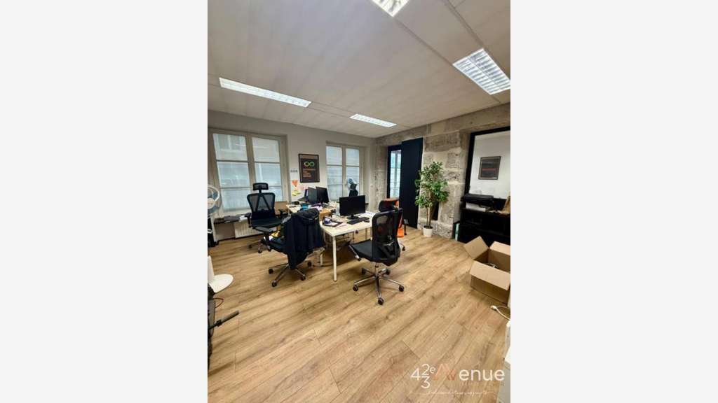 Bureaux 220m² à vendre à Saint Etienne Jean Jaurès