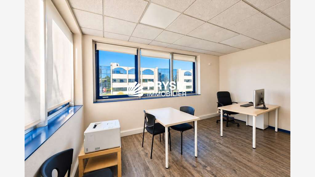Bureaux 114m² à vendre à Saint-Grégoire