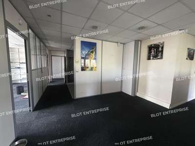 À VENDRE - BUREAUX - 224 M² - SAINT HERBLAIN