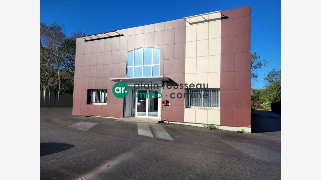 SAINT HERBLAIN / BUREAUX - ENTREPOT 688 M²