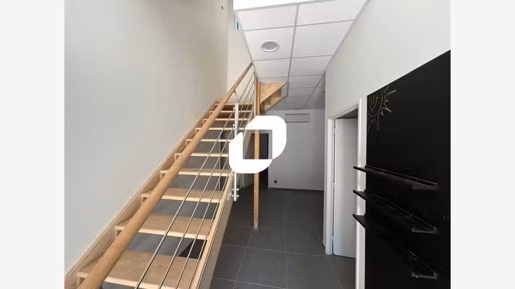 Vente Bureaux 168m² Sainte foy les lyon