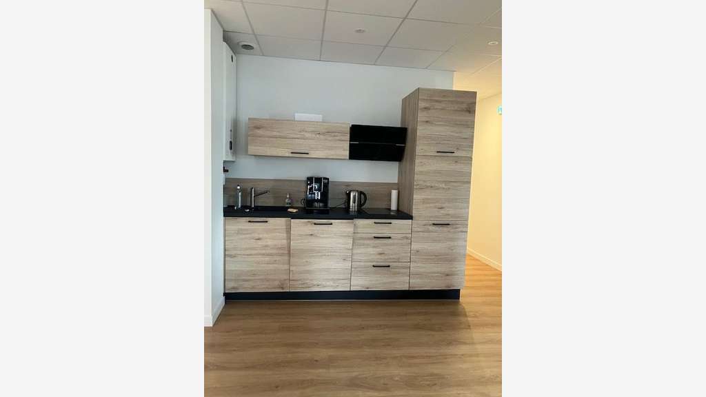 Vente superbe plateau de bureaux 144m² à Séné