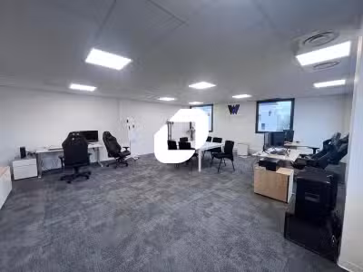 Vente Bureaux 88m² Serris