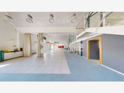 Vente bureau 330m² à Saint-Etienne A72