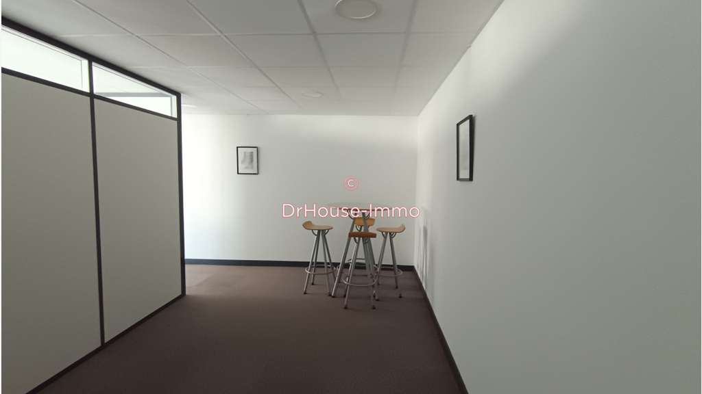 BUREAUX À VENDRE - EMPLACEMENT PREMIUM PLACE 