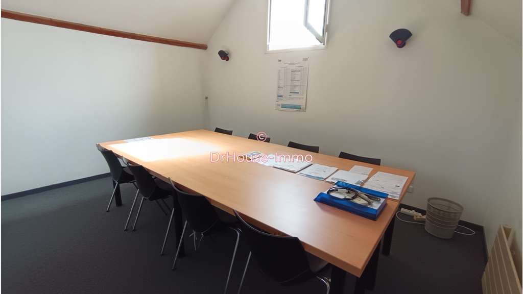 BUREAUX À VENDRE - EMPLACEMENT PREMIUM PLACE 