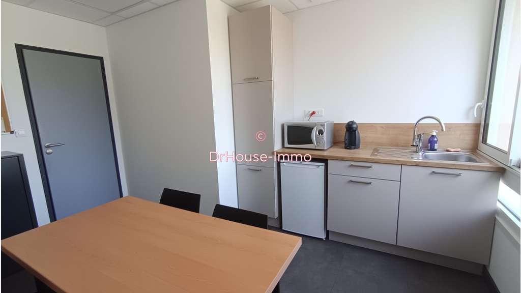 BUREAUX À VENDRE - EMPLACEMENT PREMIUM PLACE 