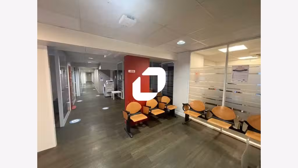 Vente Bureaux 770m² Torcy