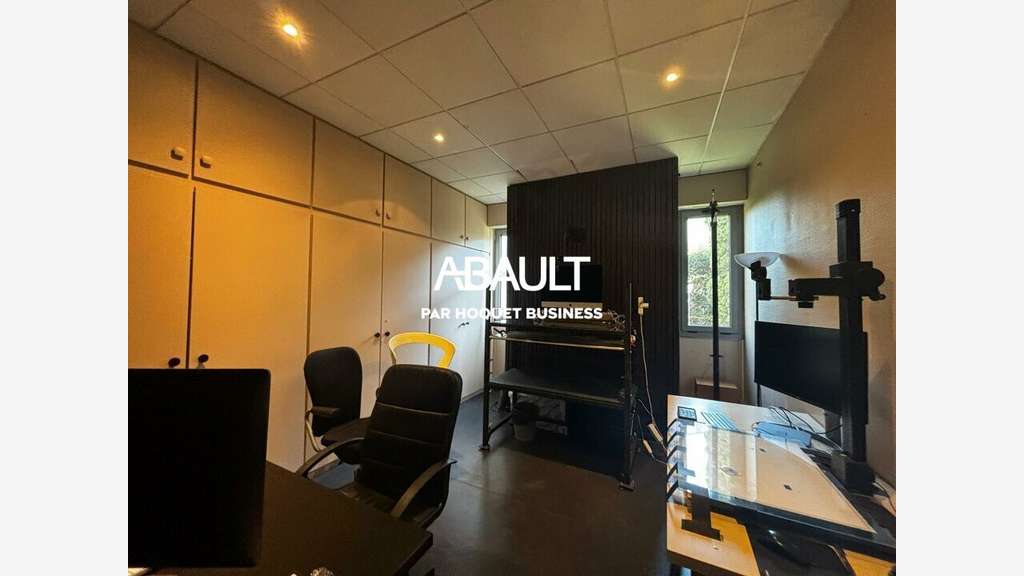 Bureaux de 254m² à vendre avec parkings Toulouse