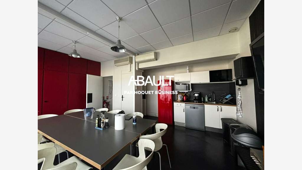 Bureaux de 254m² à vendre avec parkings Toulouse
