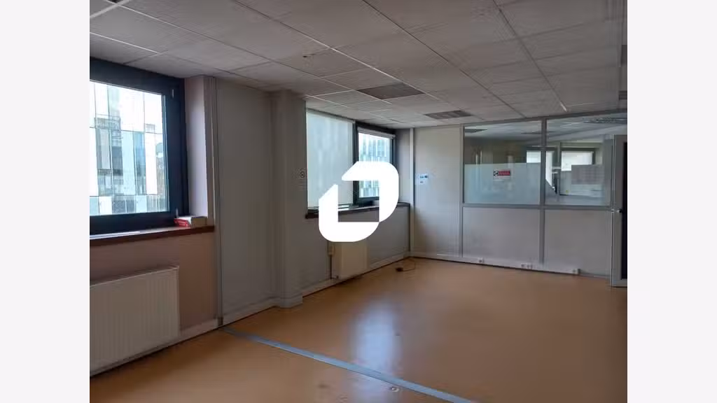 Vente Bureaux 398m² Tourcoing