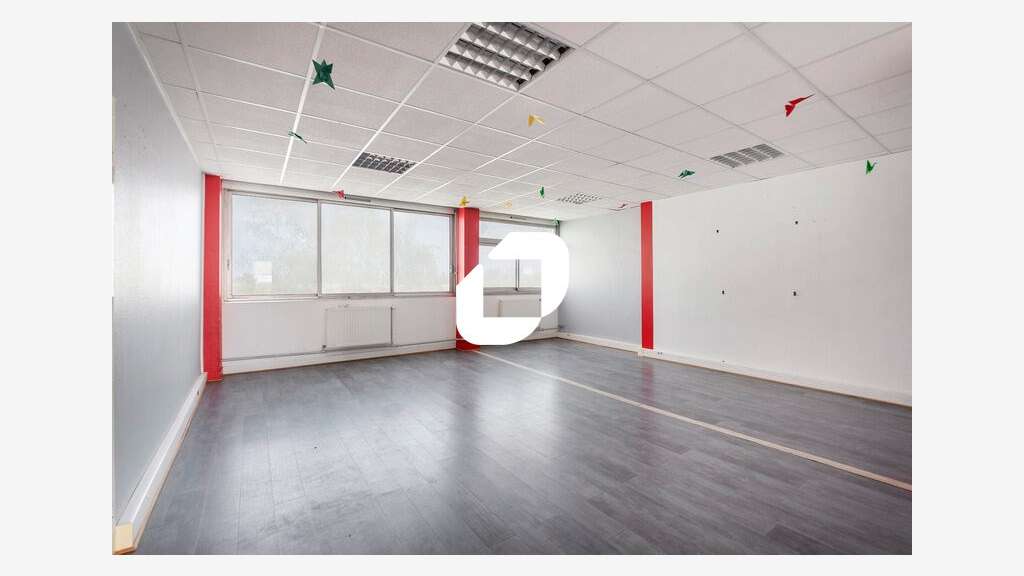Vente Bureaux 502m² Trappes