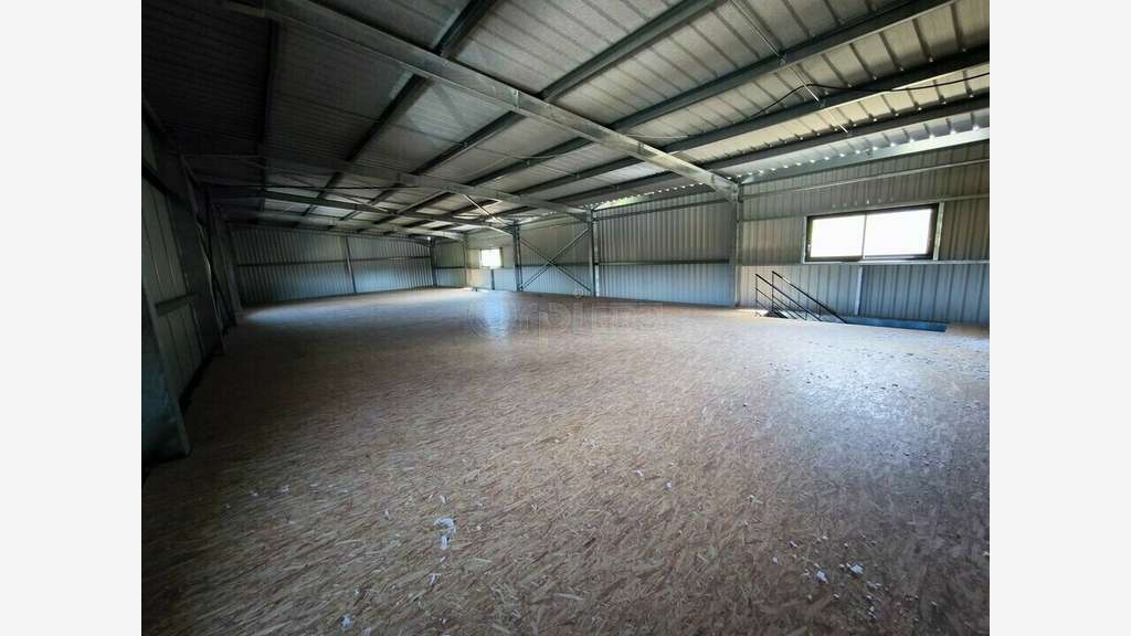 Bureaux 500 m² à vendre à Ussac (19)