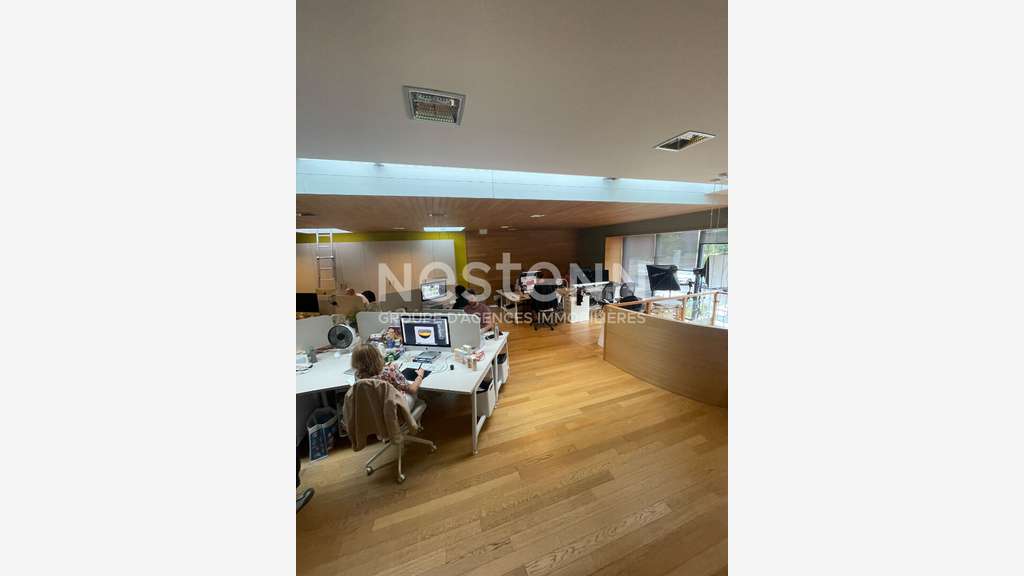 Vente bureaux 256m² à Vannes Parc Bretagne Sud
