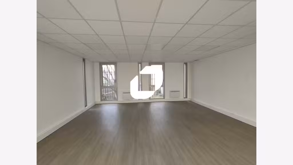 Vente Bureaux 77m² Velizy villacoublay