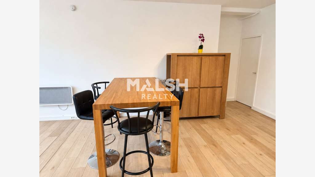 Bureaux - A Vendre - 101 m² - VENISSIEUX