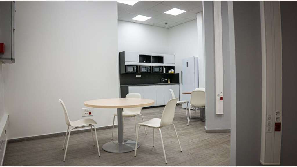 Bureaux 280m² clé en main Gratte-Ciel Villeurbanne
