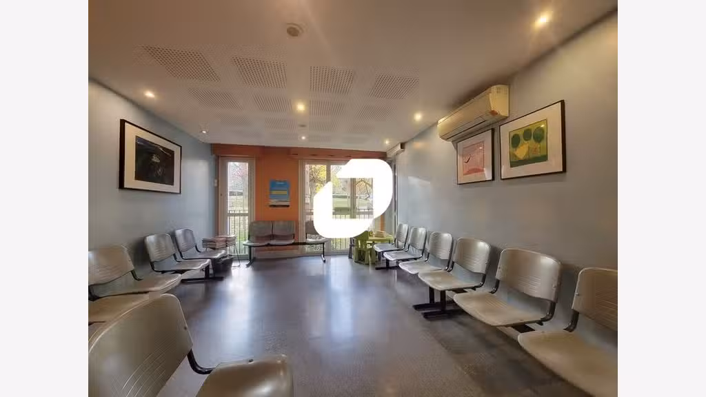 Vente Bureaux 97m² Viry chatillon