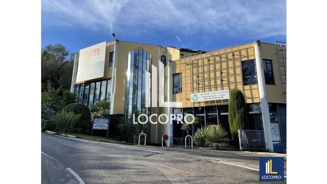 Vente bureaux 140m² à Vallauris Saint-Bernard