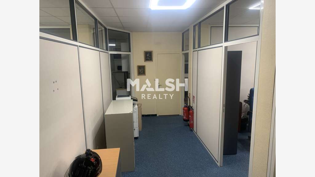 Vente bureaux de 100m² en RDC à Lyon 69004