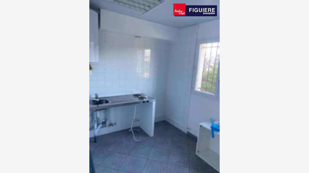 Bureaux 115m² à vendre ZI les Sardenas Lancon Pce