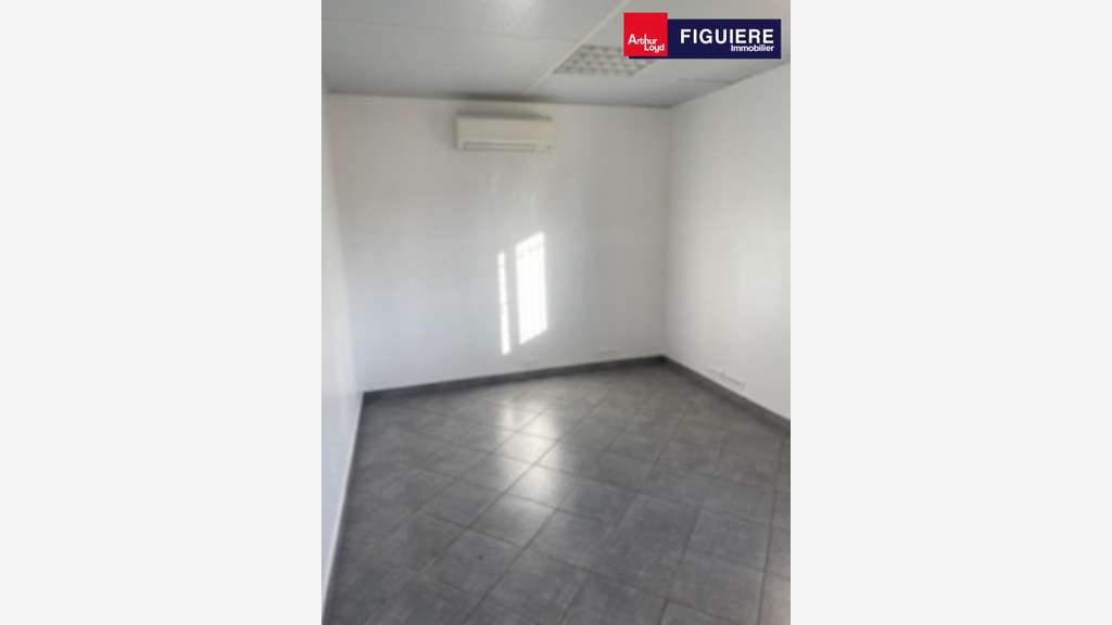 Bureaux 115m² à vendre ZI les Sardenas Lancon Pce