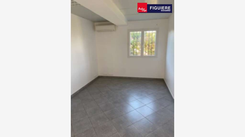 Bureaux 115m² à vendre ZI les Sardenas Lancon Pce
