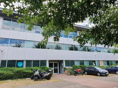 Bureaux de 136m² à vendre en R+2 zone Bordeaux Lac