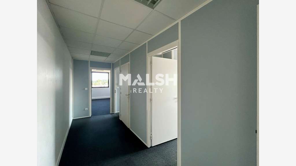 Vend bureaux divisibles de 354m² en ZAC à Brignais