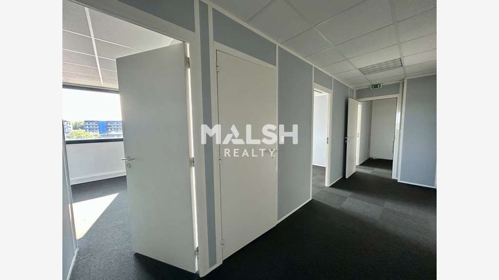 Vend bureaux divisibles de 354m² en ZAC à Brignais