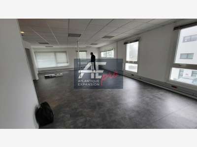 Vente bureaux 115m² zone tertiaire à Saint-Nazaire
