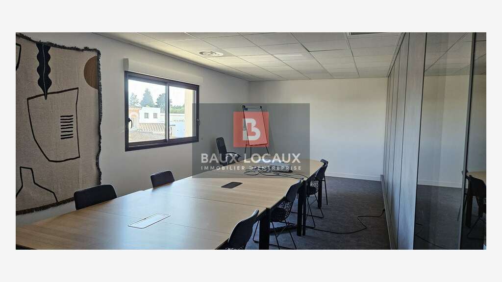 Locaux 500m² à vendre en ZA l'Isle sur la Sorgue