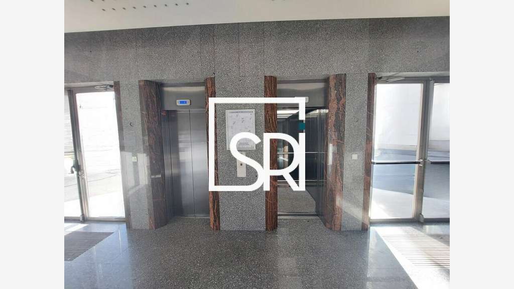 Vente bureaux 120m² à Clermont-Ferrand Les Salins