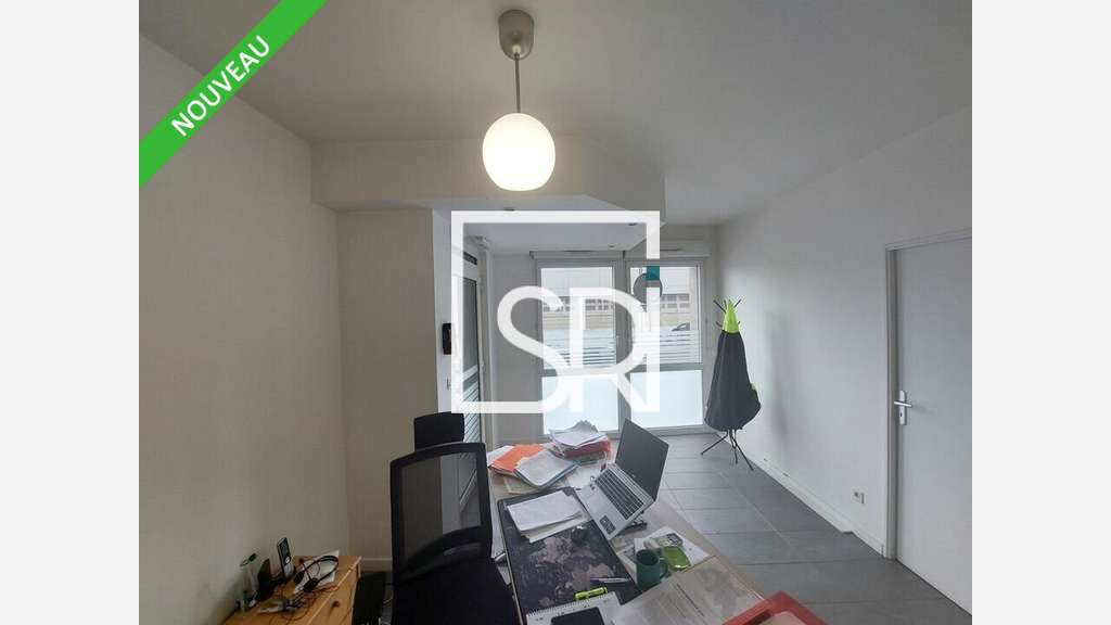 Vente bureaux occupés 53m² PMR à Clermont-Ferrand
