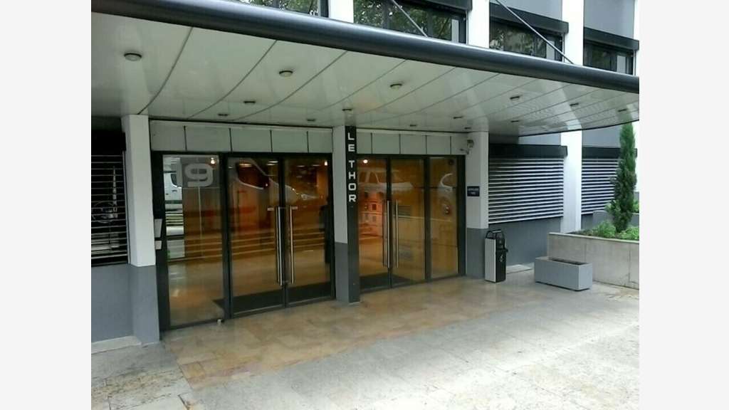 Bureaux 242m² à vendre à Villeurbanne