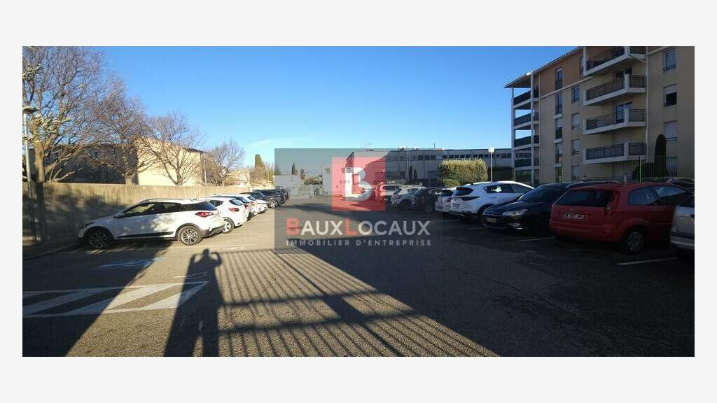 Bureaux 59m² R+1 à vendre à Carpentras