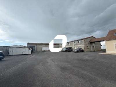 Vente Bureaux 1700m² Ableiges