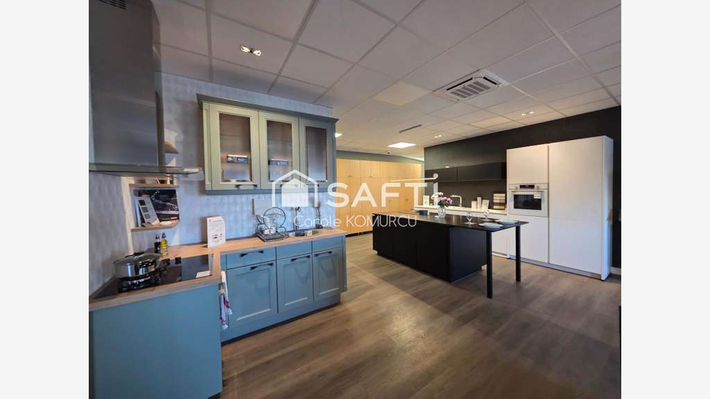 Vente bureaux 172m² R+1 à Achères Le Grand Cèdre