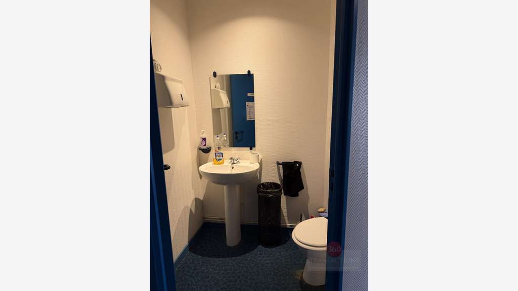 Vente murs commerciaux 200m² emplac strat à Agen