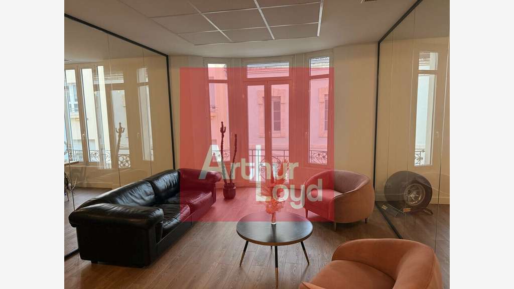 Bureaux 150m² à vendre au cœur d'Agen